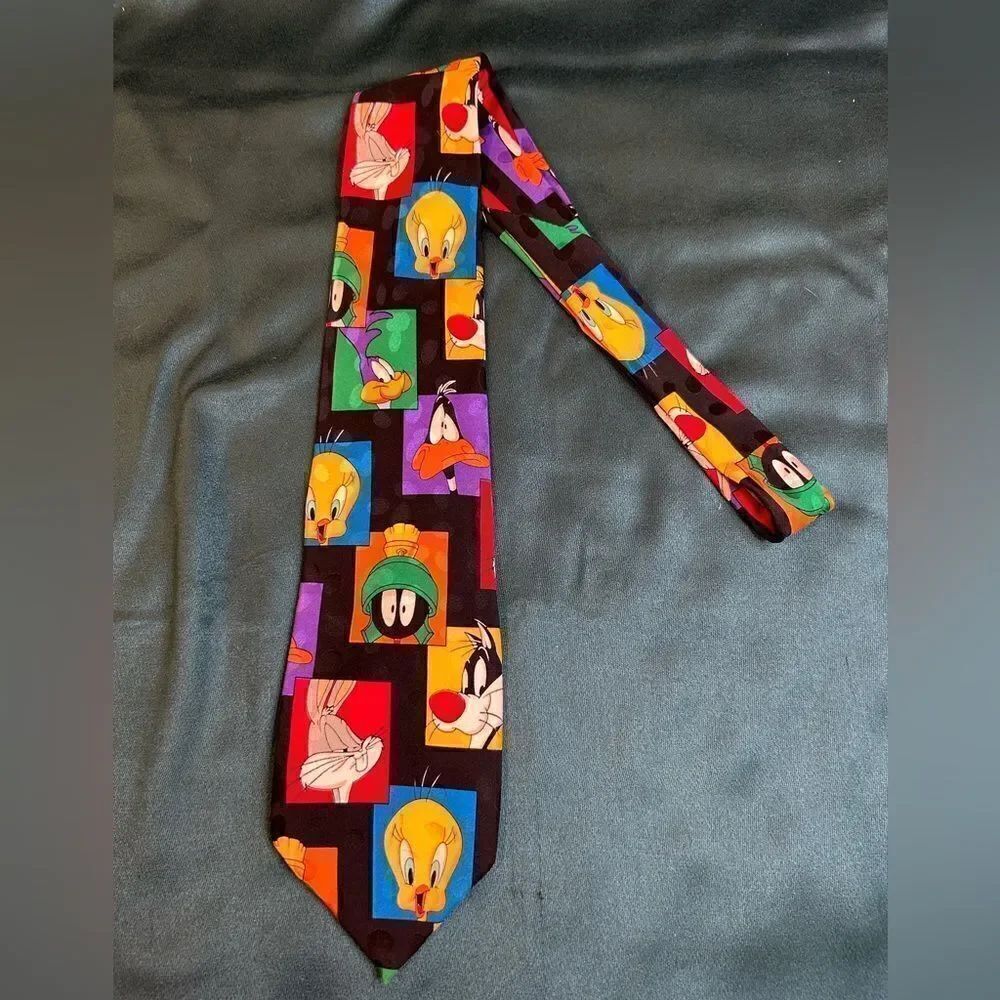 Warner Bros. Looney Tunes Mania tie